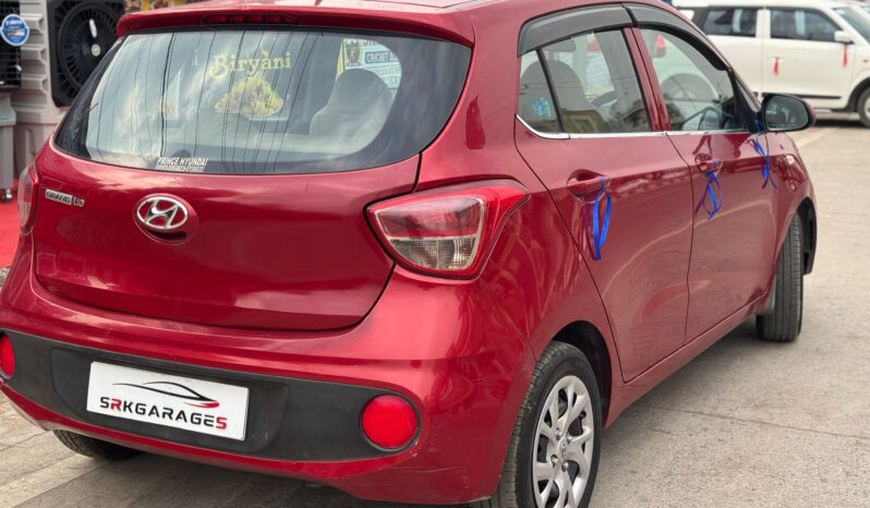 
								Hyundai I10 GRAND full									