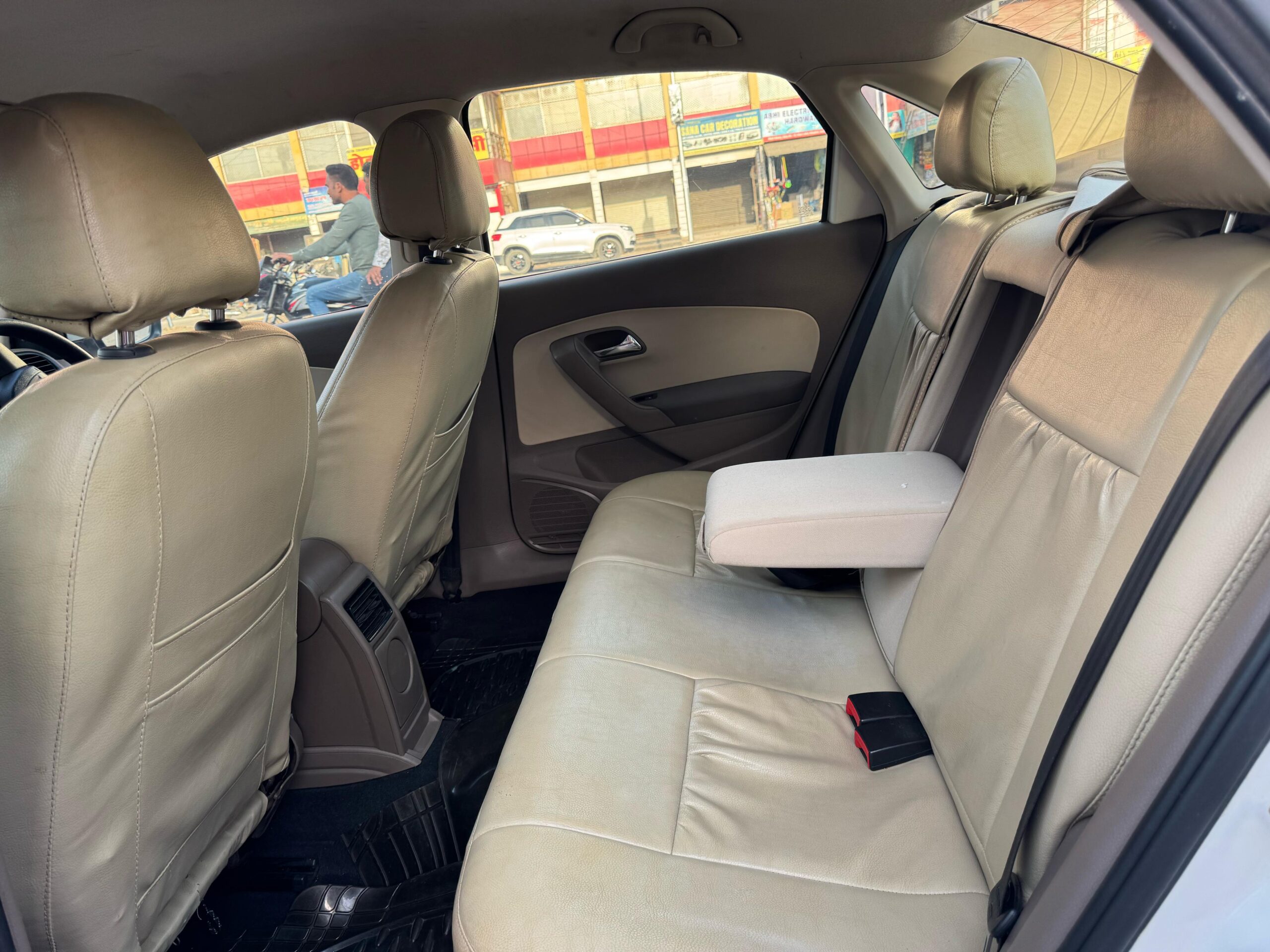 SKODA RAPID AMBITION