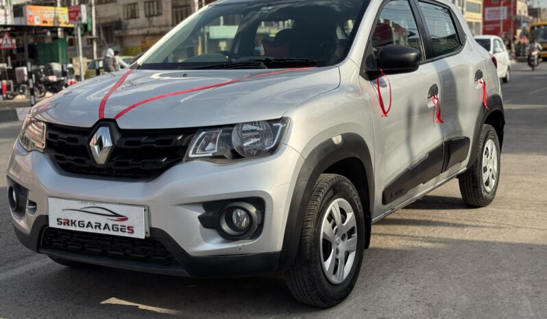 
								Renault KWID RXT full									