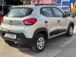 
										Renault KWID RXT full									