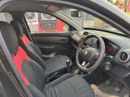 
										Renault KWID SCE SPECIAL EDITION 2018 full									