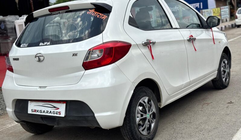 
								TATA TIAGO XE 2017 full									