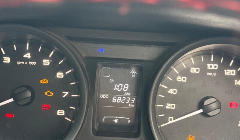 
								TATA TIAGO XE 2017 full									