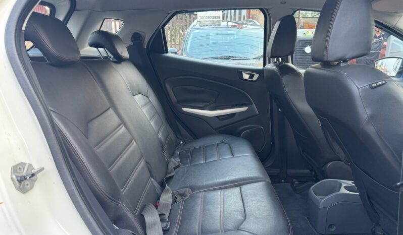 
								FORD ECO SPORT TITANIUM full									