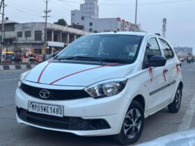 TATA TIAGO XE