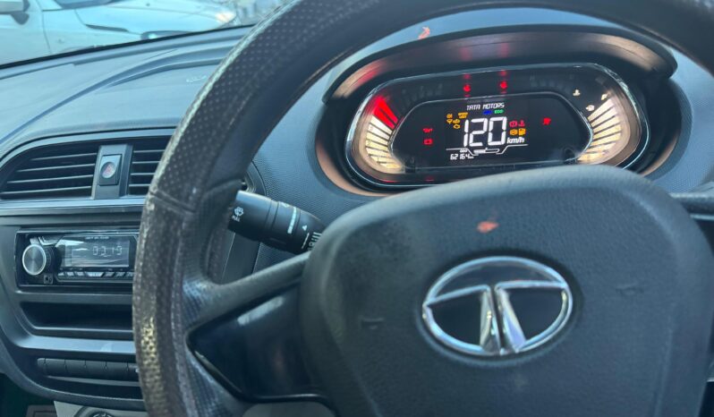 
								TATA TIAGO XE full									
