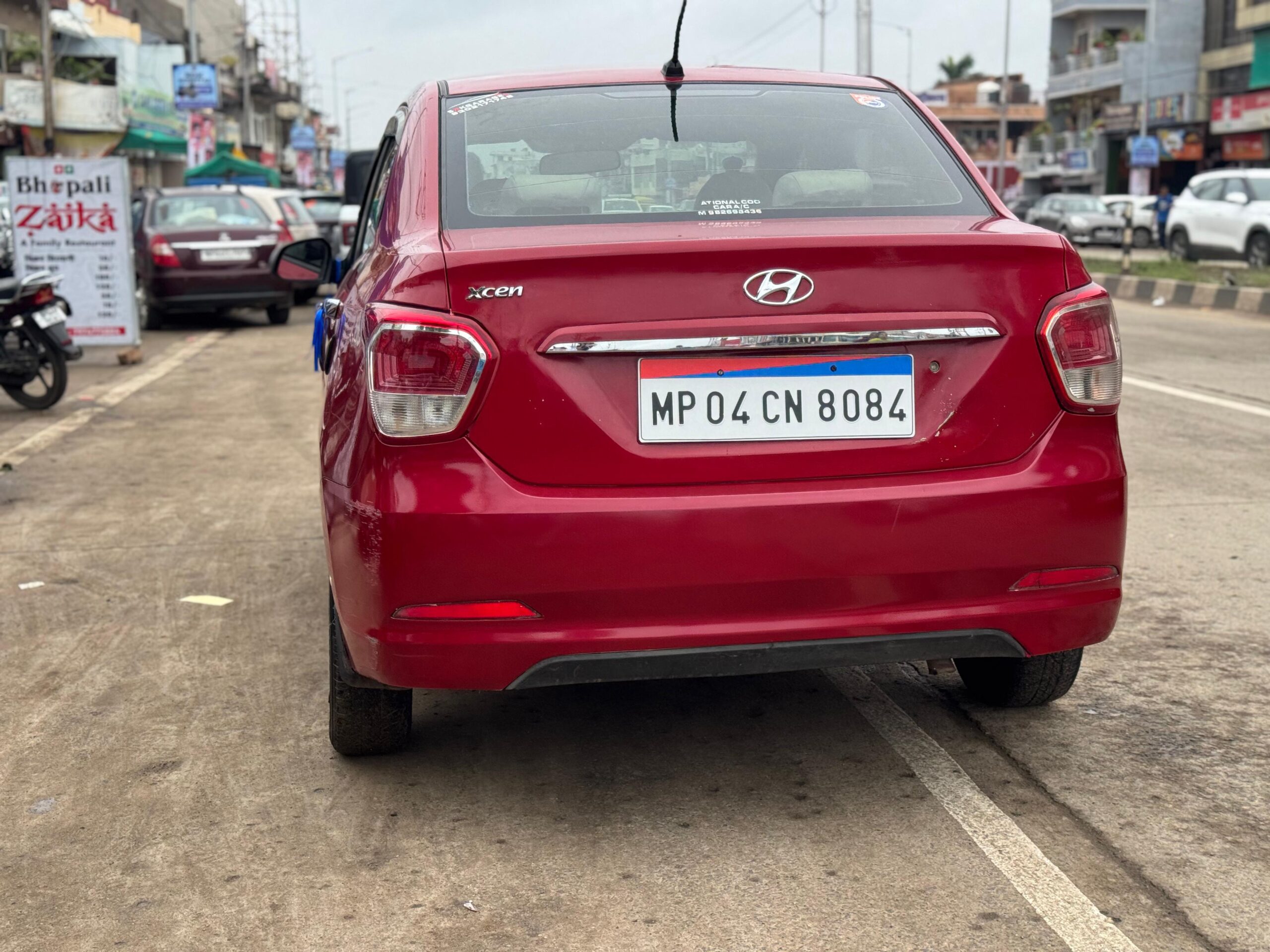 HYUNDAI X-cent 2015