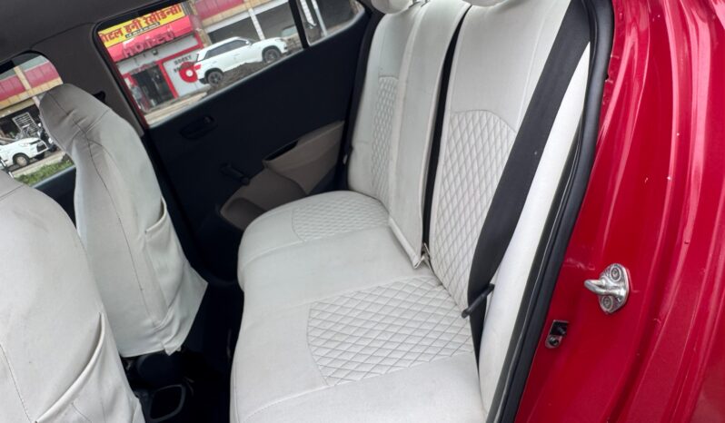 
								HYUNDAI X-cent 2015 full									