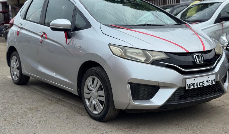 
								HONDA JAZZ VX S 2017 full									