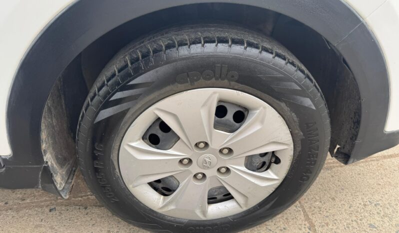 
								HYUNDAI CRETA 2017 full									