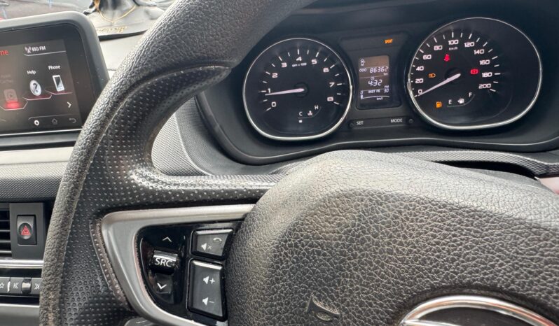 
								TATA NEXON XZ(o) 2018 full									