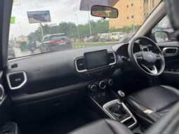 
										HYUNDAI 2020 VENUE SX TURBO IMT 2020 full									