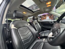 
										HYUNDAI 2020 VENUE SX TURBO IMT 2020 full									