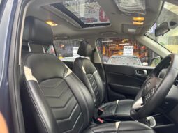 
										HYUNDAI 2020 VENUE SX TURBO IMT 2020 full									