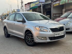 SKODA RAPID ambition 2013